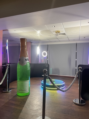 360-Degree Photo Booth Hire
