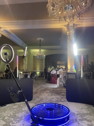 360-Degree Photo Booth Hire
