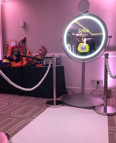 Beauty Mirror Photo Booth