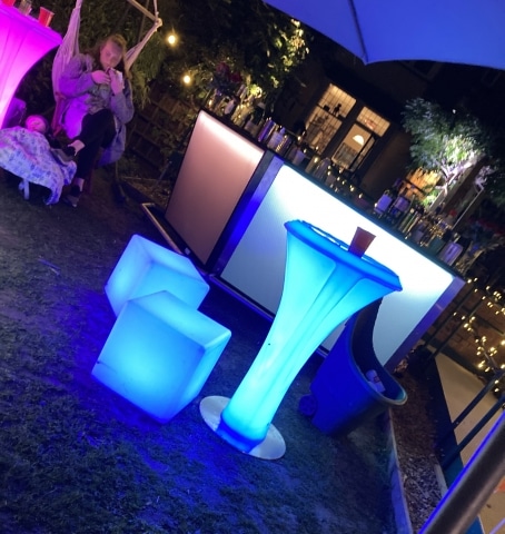 LED Poseur Tables