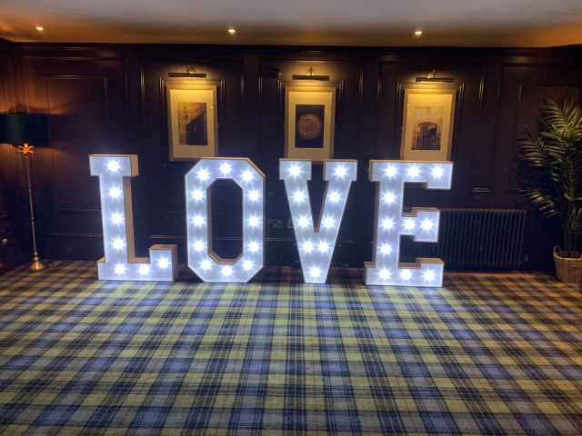 Light Up LOVE Letters