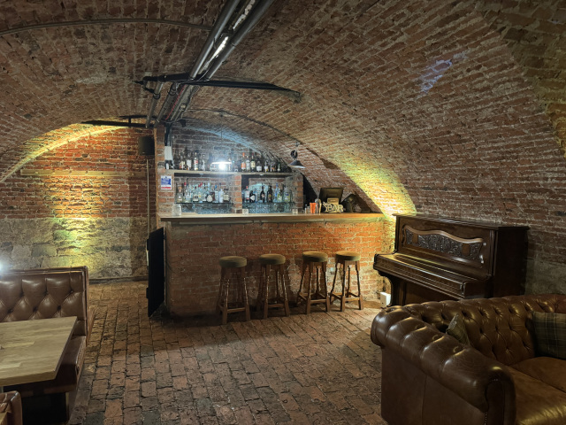 Middleton Lodger - Cellar Bar