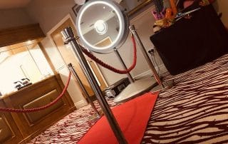Beauty Mirror Photo Booth