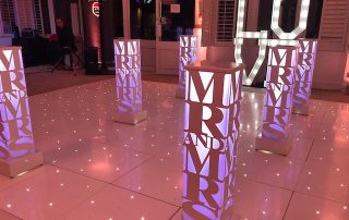 LED Light Up Mr & Mrs Wedding Plinth